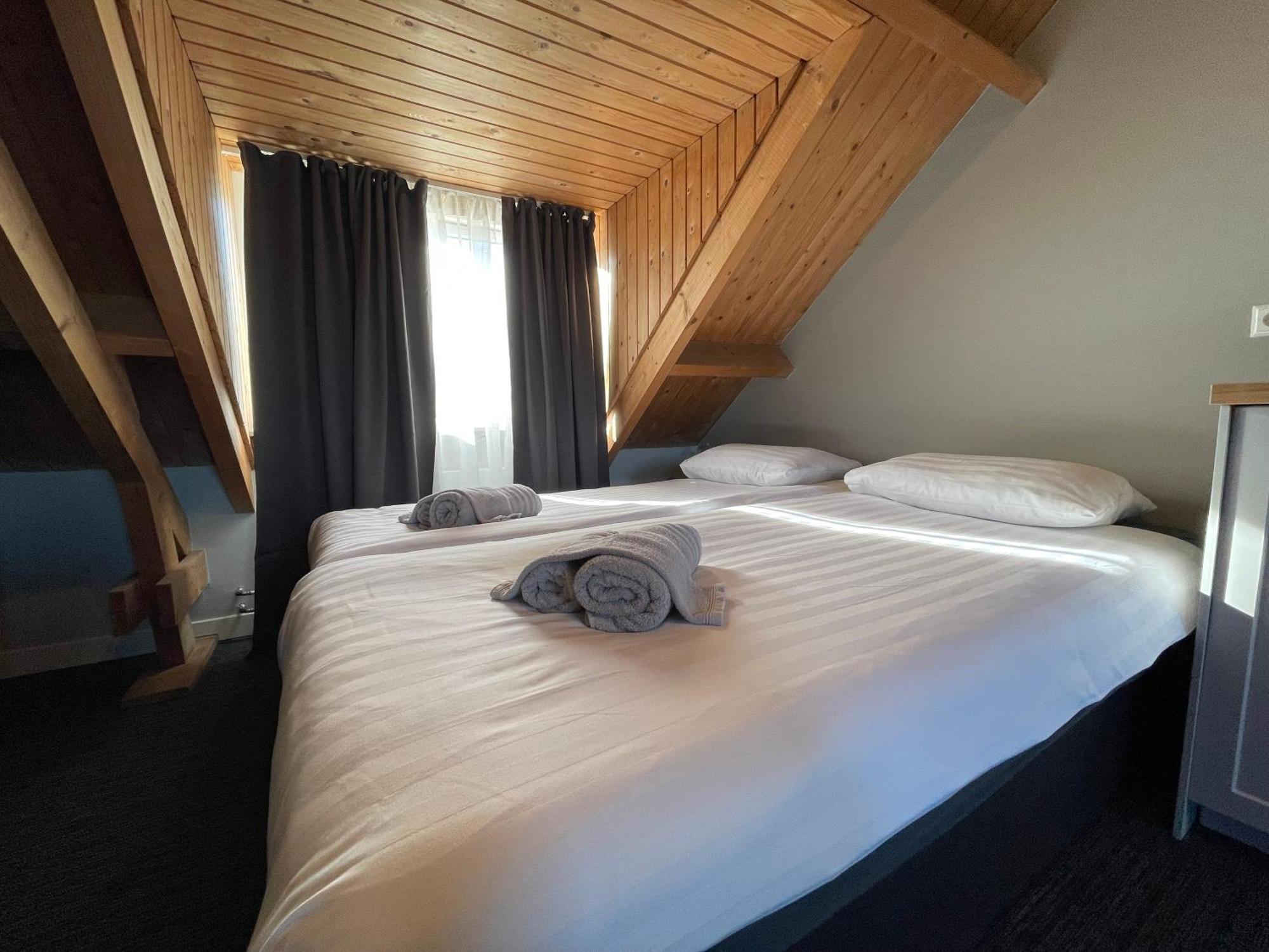Sintlievens Apartment ซีริกเซ ภายนอก รูปภาพ